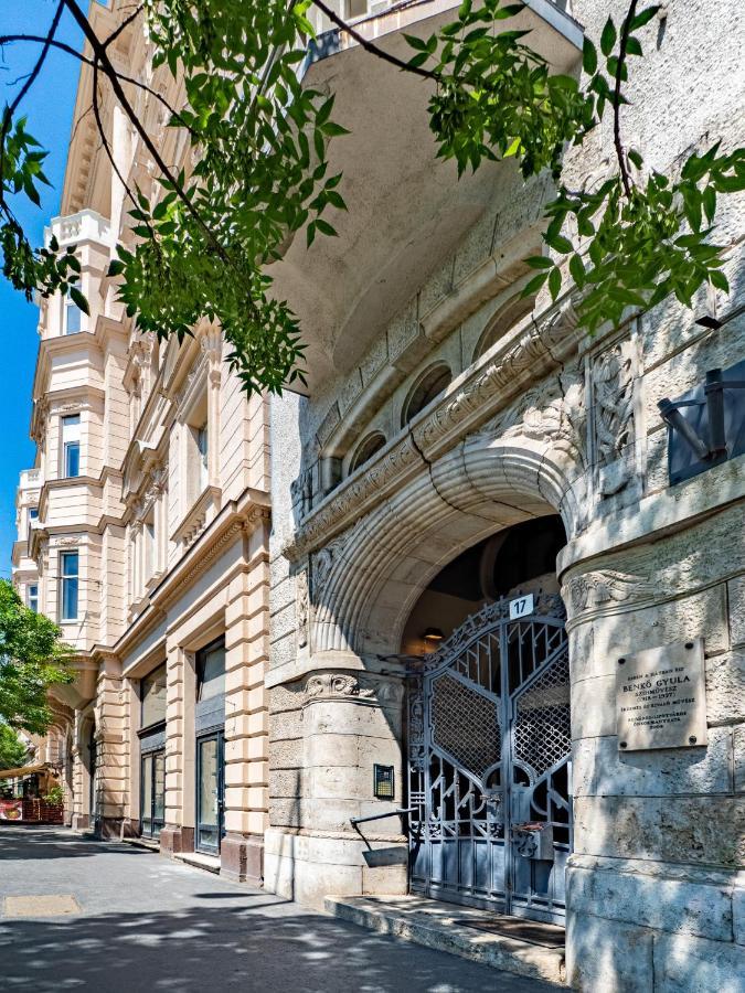 Central River Apartment Danube Budapest Bagian luar foto